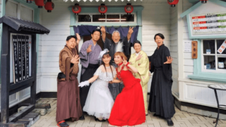 令和7年 康楽館常打芝居 劇団ゆめいろ公演出演者の集合写真